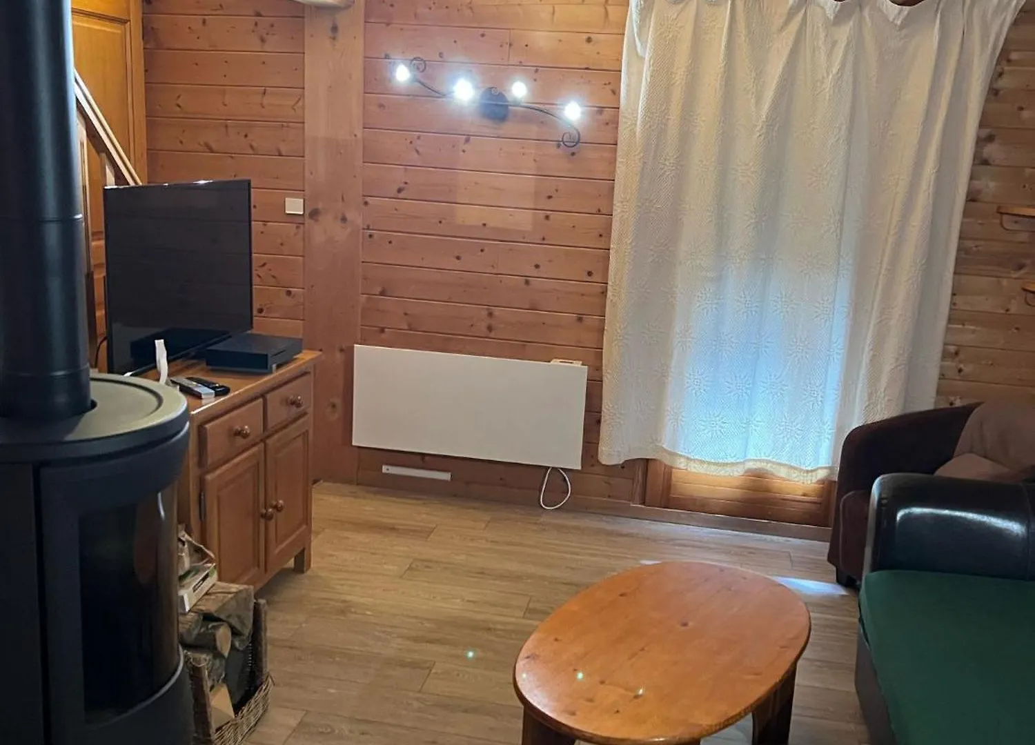 Chalet Avec Jardin, Au Pied Du Skibus, Proche De Samoens Verchaix
